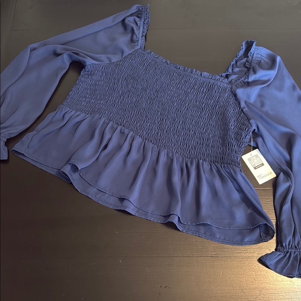 89th & Madison Blue Smocked‎ Blouse NWT